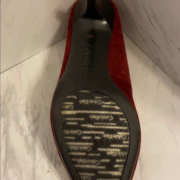 suede calvin klein small heel - Picture 2 of 3